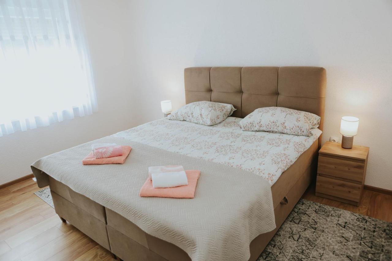I&t Apartment *